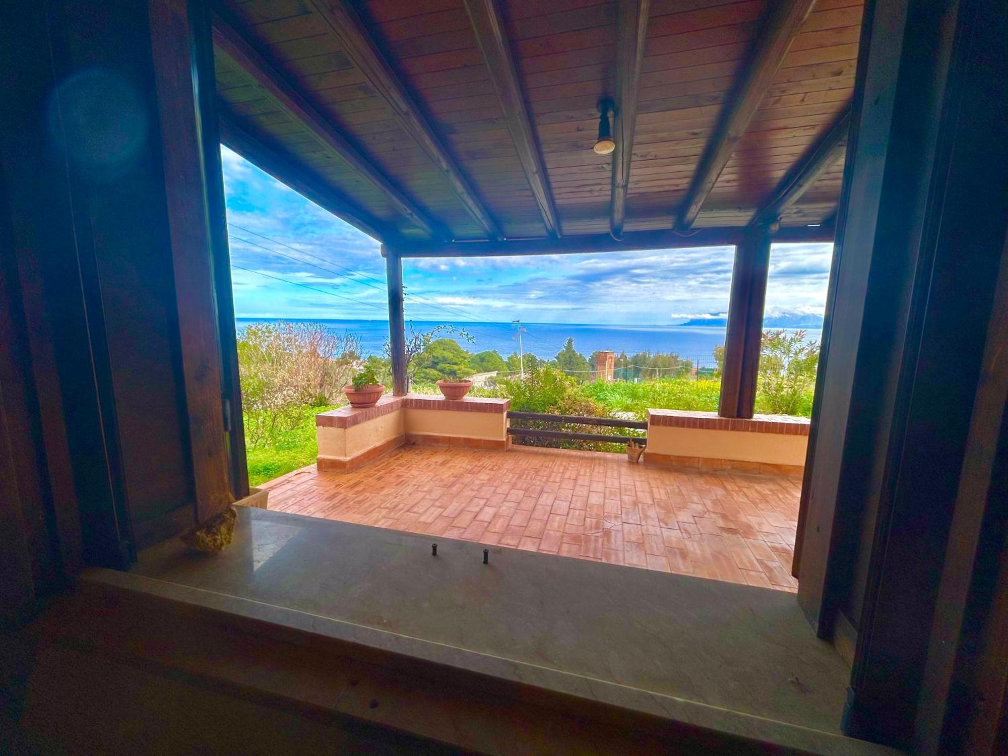 הוילה קאסטלמארה דל גולפו La Terrazza Su Pispisa מראה חיצוני תמונה
